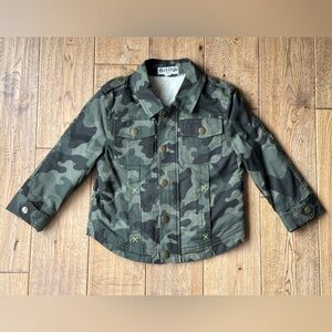 Egg New York Boys Camo Print Fur Lined Jacket size 4